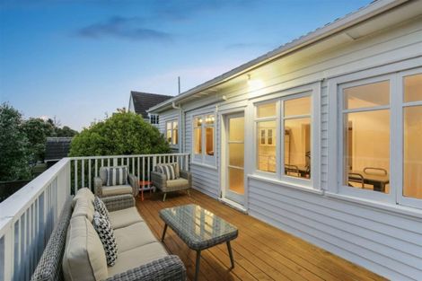 Photo of property in 2/5 Elderwood Lane, Belmont, Auckland, 0622