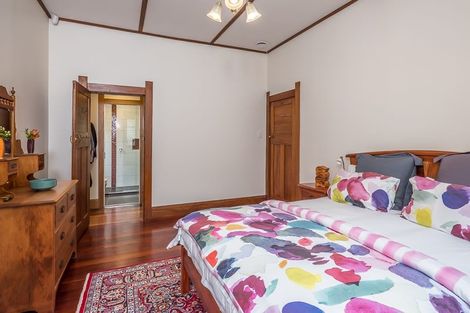 Photo of property in 43 Fairview Crescent, Kelburn, Wellington, 6012