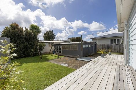 Photo of property in 23 Kaipara Portage Road, Riverhead, 0820