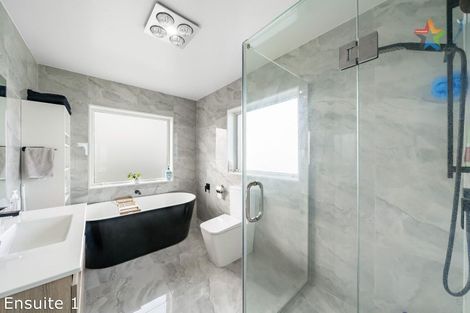 Photo of property in 2 Poto Road, Normandale, Lower Hutt, 5010