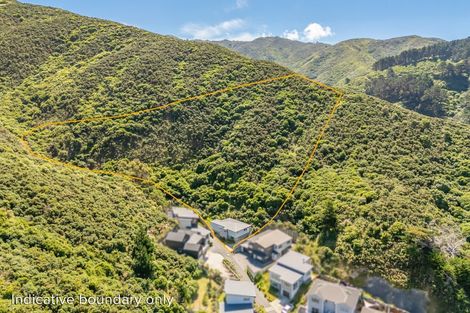 Photo of property in 26 Rarangi Way, Owhiro Bay, Wellington, 6023