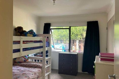 Photo of property in 194 High Street North, Carterton, 5713