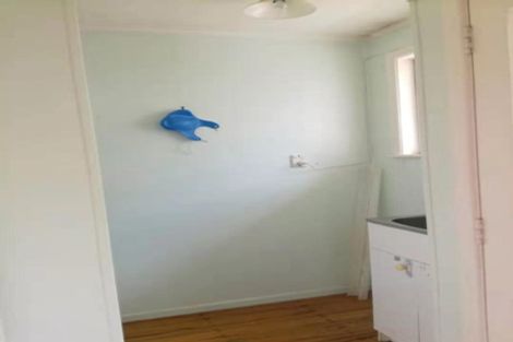 Photo of property in 120 Sunset Road, Unsworth Heights, Auckland, 0632