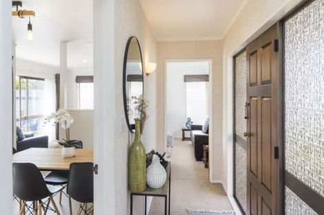 Photo of property in 80 John F Kennedy Drive, Milson, Palmerston North, 4414