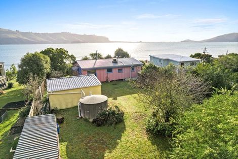 Photo of property in 78 Otakou Golf Course Road, Otakou, Dunedin, 9077