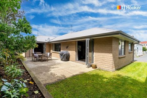 Photo of property in 77 Musselburgh Rise, Musselburgh, Dunedin, 9013