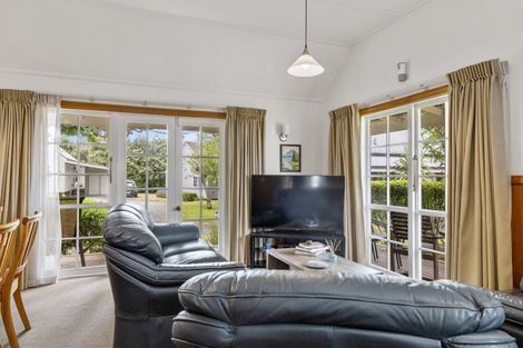 Photo of property in 33/30 Sorrento Drive, Rangatira Park, Taupo, 3330