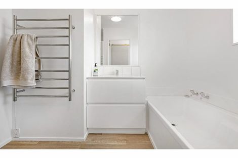 Photo of property in 22 Lloyd Drive, Nawton, Hamilton, 3200