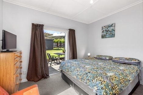 Photo of property in 20 Smith Street, Raglan, 3225