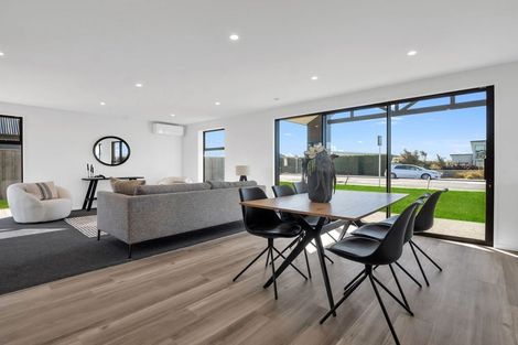 Photo of property in 2 Dynes Road, Rolleston, 7615