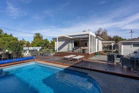 Photo of property in 9 Wood Street, Greytown, 5712