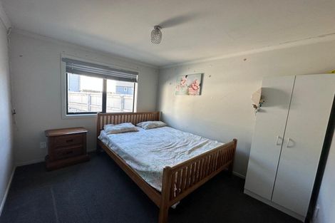 Photo of property in 171a Waddington Drive, Naenae, Lower Hutt, 5011