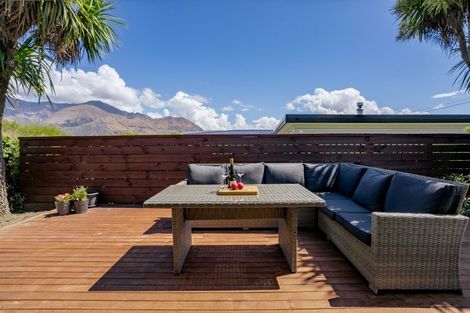 Photo of property in 191 Aubrey Road, Wanaka, 9305