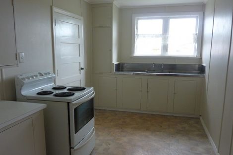 Photo of property in 296 South Road, Hawera, 4610