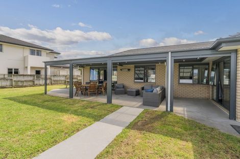 Photo of property in 5 Yankee Lane, Whitianga, 3510