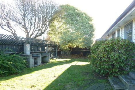 Photo of property in 10 Kendal Avenue, Burnside, Christchurch, 8053