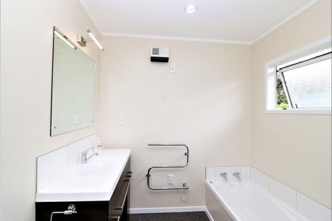 Photo of property in 44 Dolphin Drive, Whiritoa, Whangamata, 3691