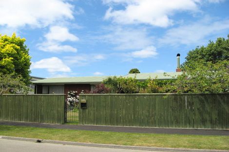 Photo of property in 15 Rosedale Place Avonhead Christchurch City