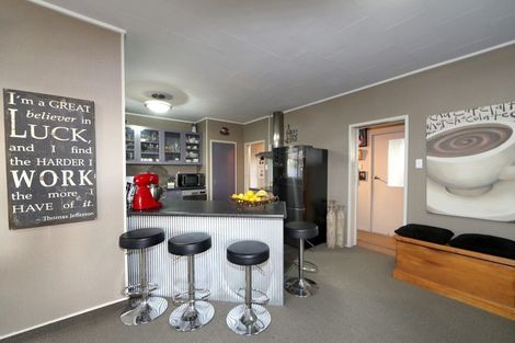 Photo of property in 92 Napier Road, Havelock North, 4130