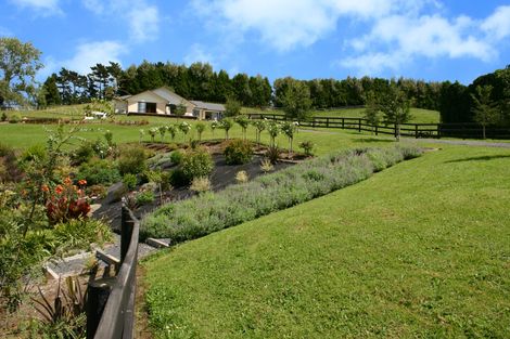 Photo of property in 155 Waitekauri Road, Waikino, Waihi, 3682