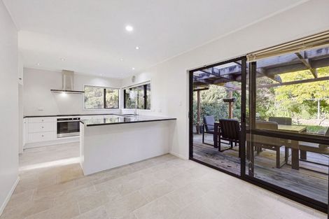 Photo of property in 42 Murvale Drive, Bucklands Beach, Auckland, 2014
