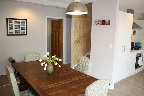 Photo of property in 39 Long Street, Raglan, 3225