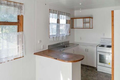 Photo of property in 16 Karaka Street, Wairoa, 4108