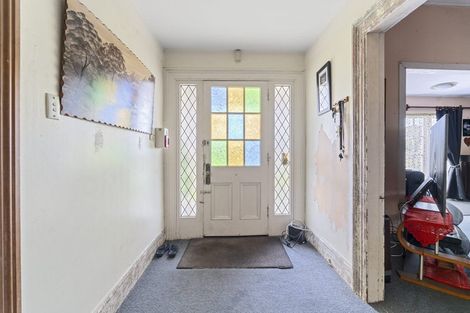 Photo of property in 7 Cracroft Street, Waitara, 4320