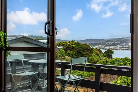 Photo of property in 7 Humphreys Grove, Titahi Bay, Porirua, 5022
