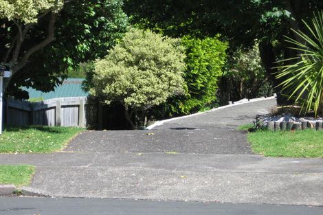 Photo of property in 38 Deverell Place, Northcross, Auckland, 0632