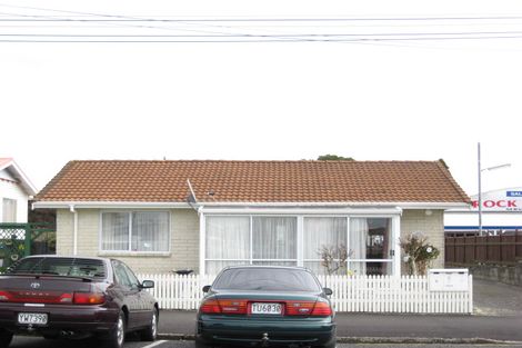 Photo of property in 8a Darnell Street, Fitzroy, New Plymouth, 4312