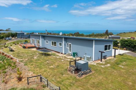Photo of property in 31 Kayforce Road, Ocean View, Dunedin, 9035