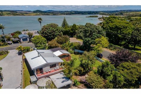 Photo of property in 29 Rangitane Loop Road, Kerikeri, 0294