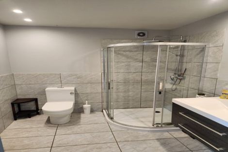 Photo of property in 1274 Whangaparaoa Road, Army Bay, Whangaparaoa, 0930