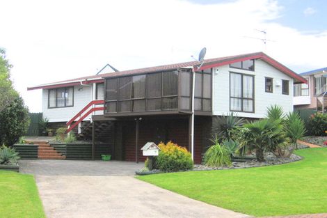 Photo of property in 9 Paulownia Place, Totara Heights, Auckland, 2105