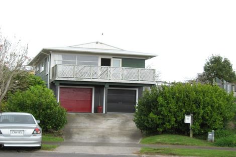 Photo of property in 33 Silvan Place, Bell Block, New Plymouth, 4312