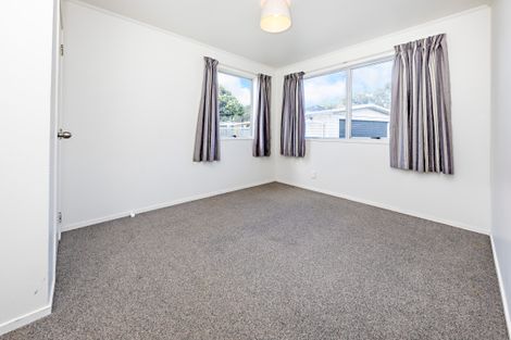 Photo of property in 342 Roscommon Road, Clendon Park, Auckland, 2103