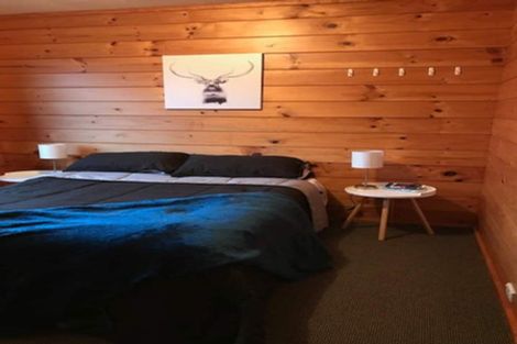 Photo of property in 32 Mackenzie Street, National Park, Owhango, 3989