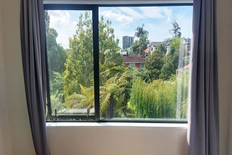 Photo of property in 8/10 Rimu Street, New Lynn, Auckland, 0600