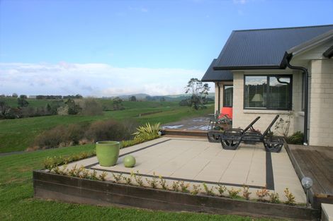 Photo of property in 155 Waitekauri Road, Waikino, Waihi, 3682