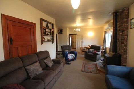 Photo of property in 19 Helena Street, Lumsden, 9730