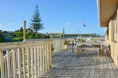 Photo of property in 4 Tokoroa Road, Tairua, 3508