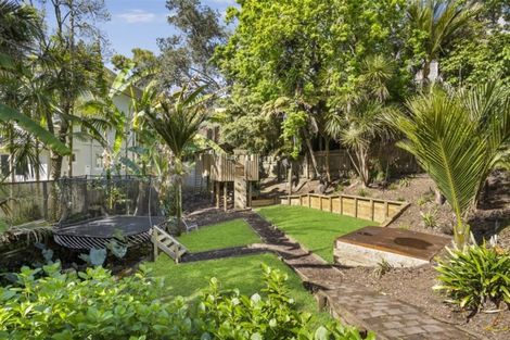 Photo of property in 11 Judges Bay Road, Parnell, Auckland, 1052