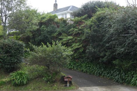 Photo of property in 82 Huatoki Street, Vogeltown, New Plymouth, 4310