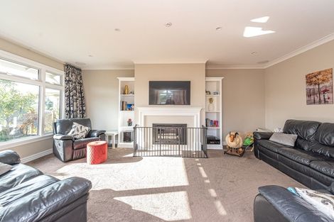 Photo of property in 85 Great North Road, Saint Johns Hill, Whanganui, 4501