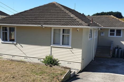 Photo of property in 61 Jillett Street, Titahi Bay, Porirua, 5022