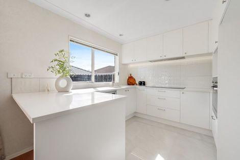 Photo of property in 183 Kilkenny Drive, East Tamaki Heights, Auckland, 2016