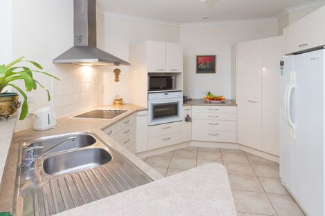 Photo of property in 11a Waller Avenue, Bucklands Beach, Auckland, 2012