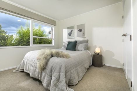 Photo of property in 2/134 Calliope Road, Stanley Point, Auckland, 0624