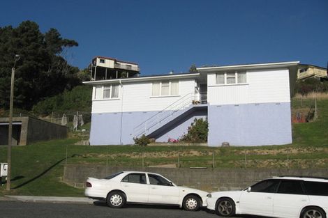 Photo of property in 14 Hollow Close, Titahi Bay, Porirua, 5022